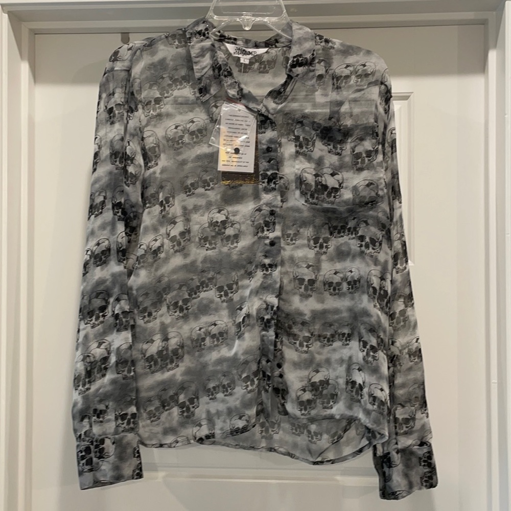 Women’s blouse
